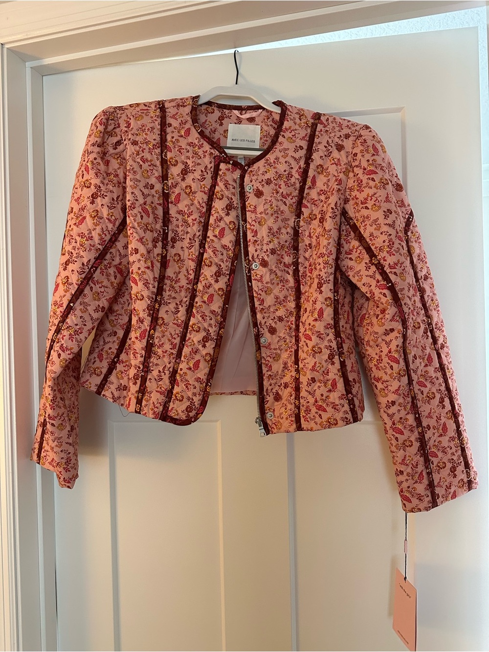 Avec Les Filles Pink Floral Quilted Bomber Jacket with Burgundy Trim - Picture 5 of 10